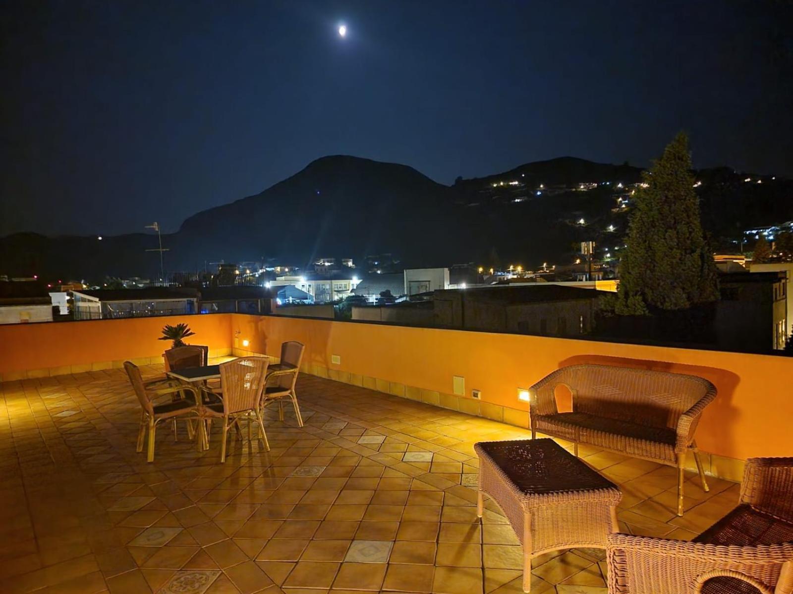 Residence Alberghiero Eolie Lipari  Bagian luar foto
